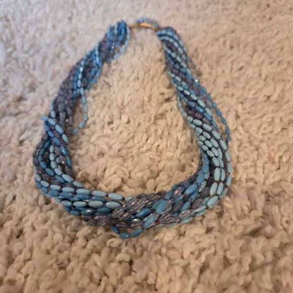 Vintage Multi Strand Blue Bead Necklace Pretty Clasp - Picture 1 of 6